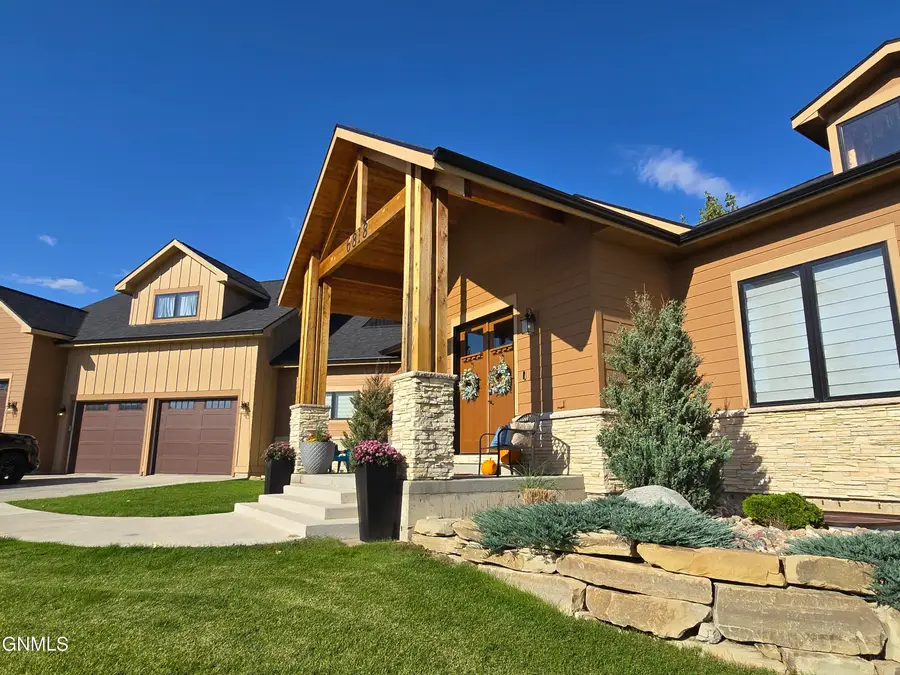 6818 Fairview Drive, Williston, ND 58801 - #3