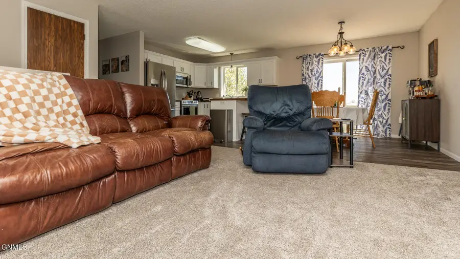 4500 37th Avenue Nw, Mandan, ND 58554 - #2