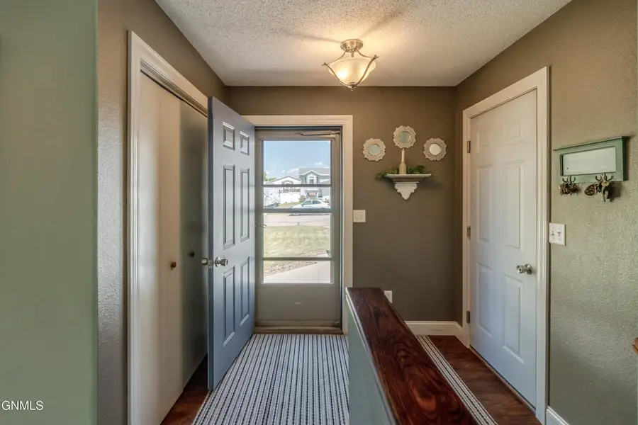 7 Humbert Drive, Lincoln, ND 58504 - #2
