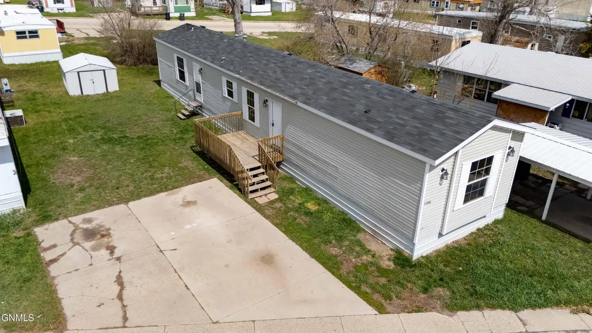 1106 South Frontier Trail, Mandan, ND 58554 - #1