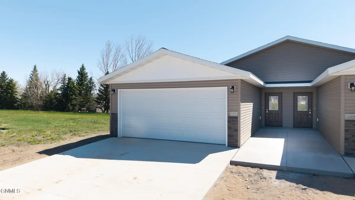1246 4th Avenue Nw, Valley City, ND 58072 - #1