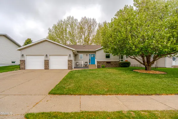 2701 9th Avenue Nw, Mandan, ND 58554