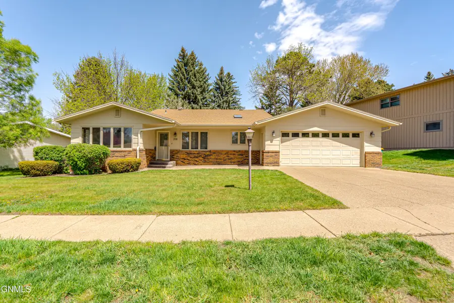 208 Redstone Drive, Bismarck, ND 58503 - #2