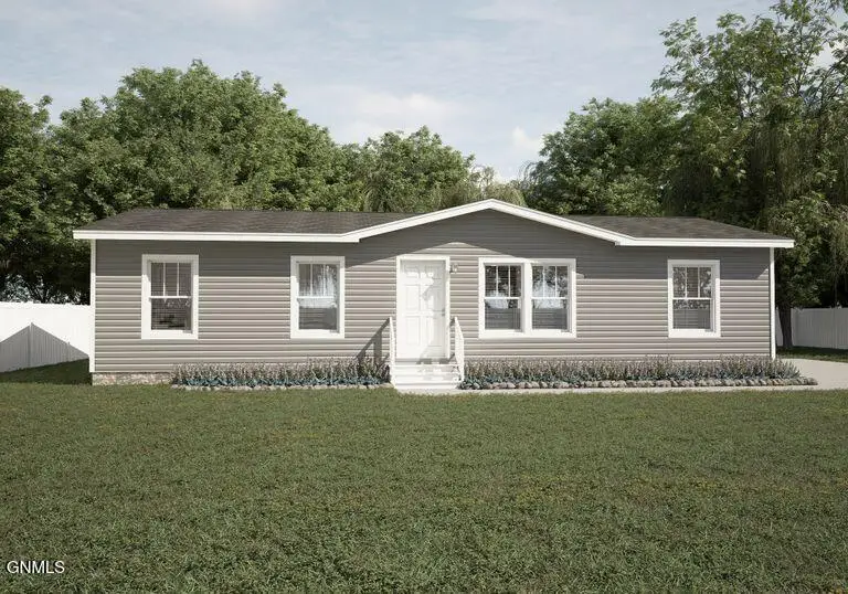 123 West Coyote Street, Mandan, ND 58554 - #1