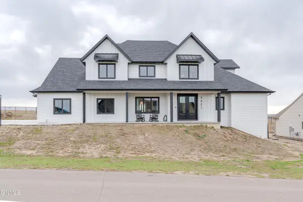 3321 Palmer Place, Bismarck, ND 58503