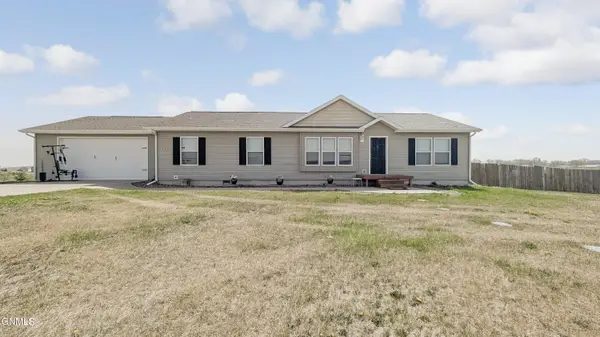 3248 125th Y Avenue Nw, Watford City, ND 58854