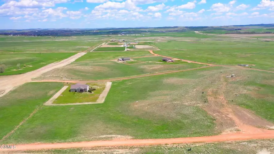12845 Country Court, Watford City, ND 58854 - #2