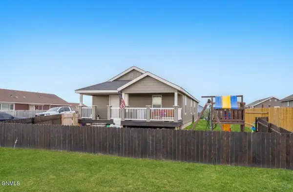 5623 Lukenbill Avenue, Williston, ND 58801