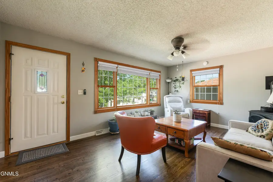 1727 Griffin Street, Bismarck, ND 58501 - #2