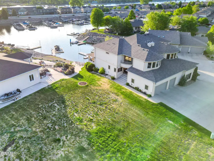 1408 Riverwood Drive, Bismarck, ND 58504 - #3