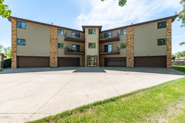 2636 Gateway Avenue #204, Bismarck, ND 58503