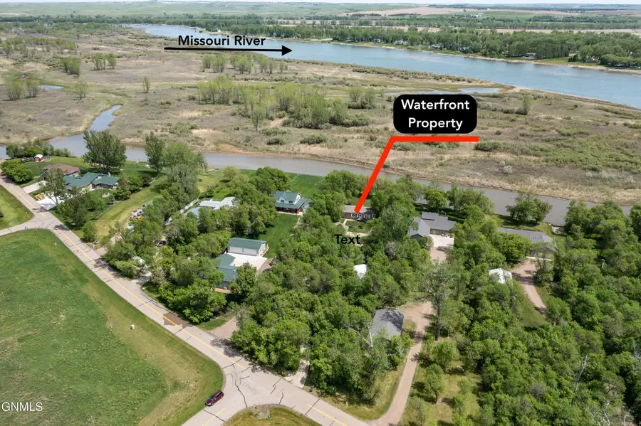 8550 Willow Road N, Mandan, ND 58554 - #3