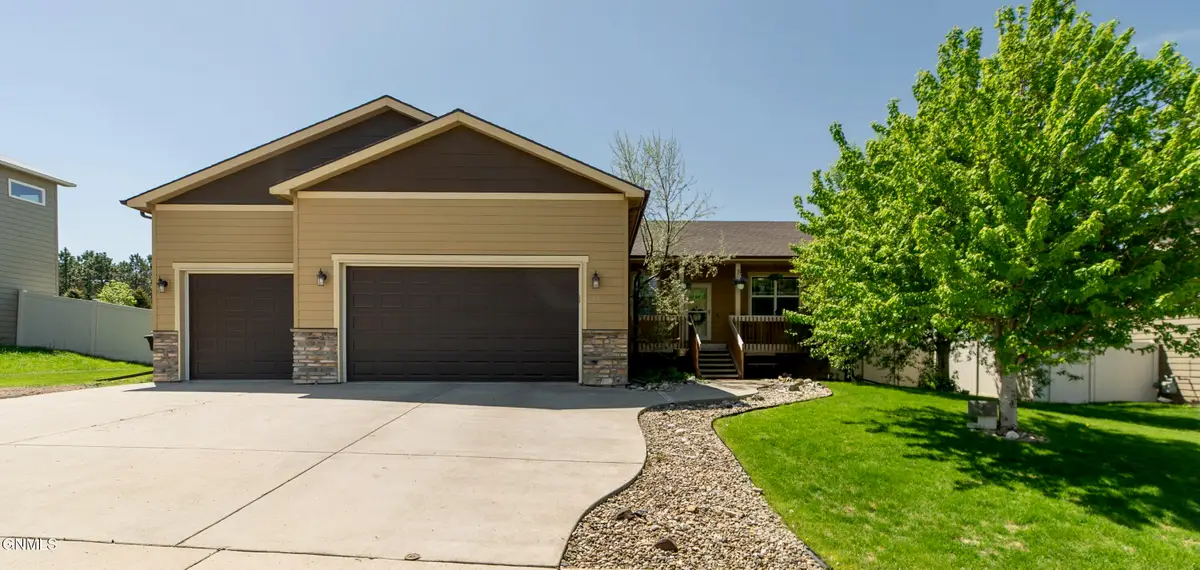1137 Wahl Street, Dickinson, ND 58601 - #1