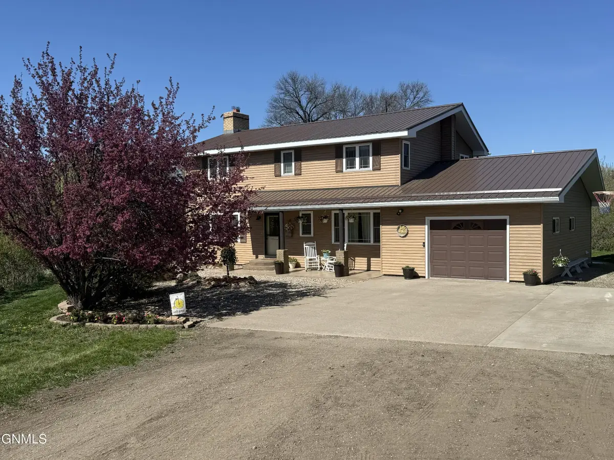 8044 Highway 83, Linton, ND 58552 - #1