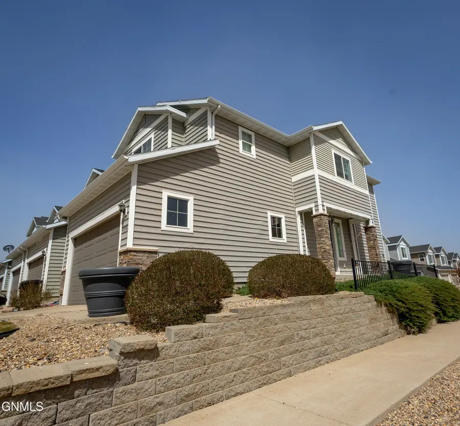 2802 29th Avenue W, Williston, ND 58801 - #2