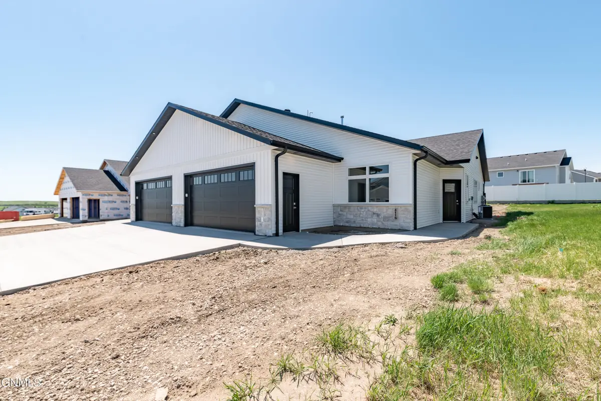 4118 Platinum Street, Bismarck, ND 58503 - #1