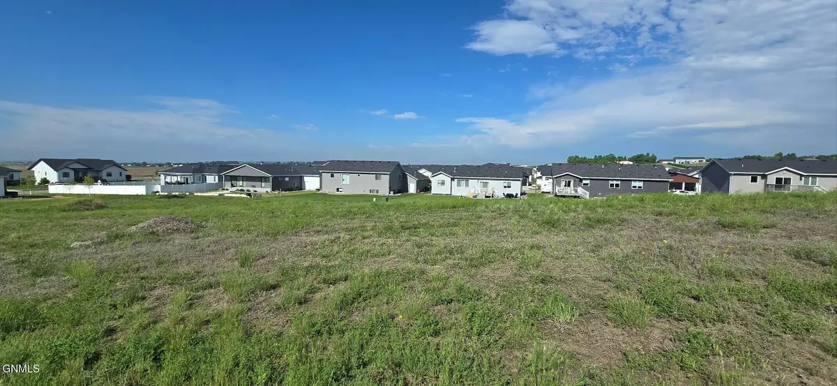 3812 Steel Street, Bismarck, ND 58503 - #1
