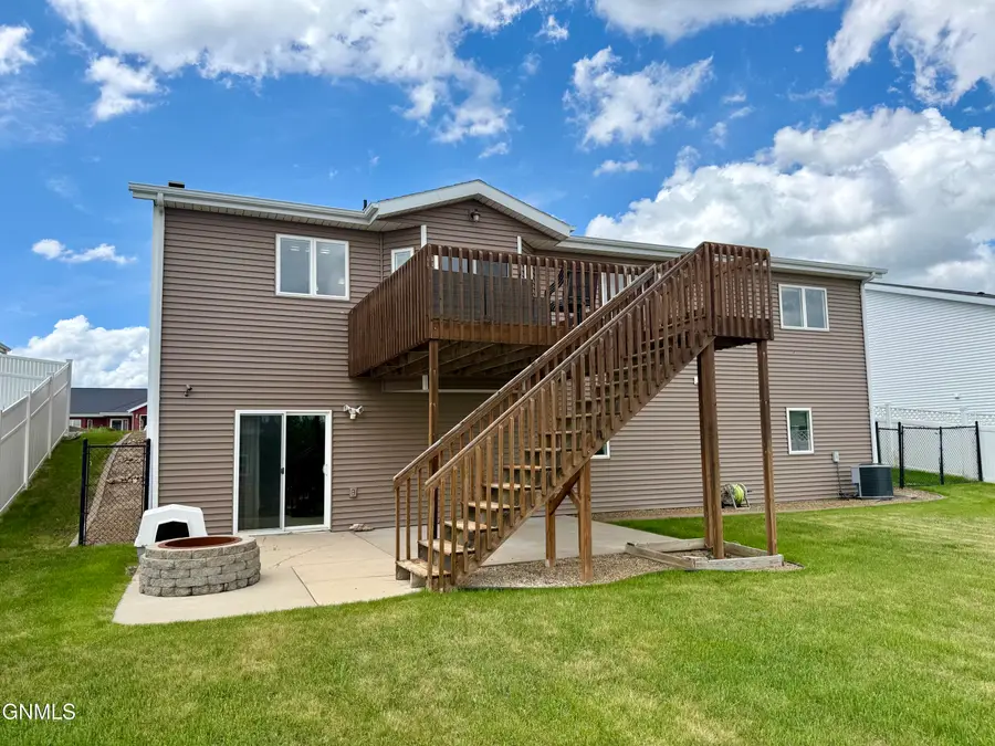 3307 Frost Lane, Bismarck, ND 58503 - #2