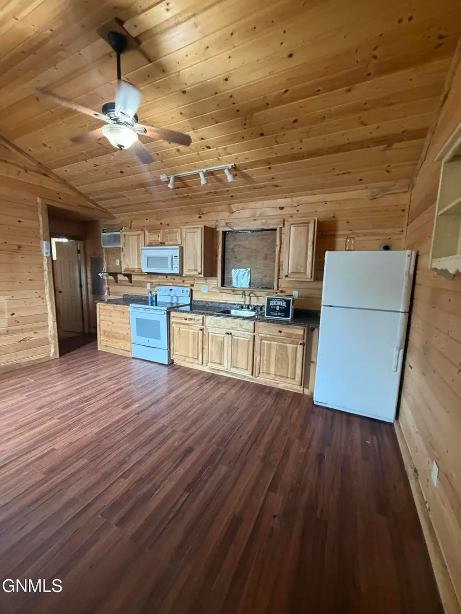 206 Adams Street, Noonan, ND 58765 - #3