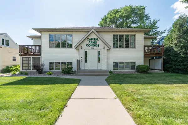 1306 4th Street #202, Bismarck, ND 58501