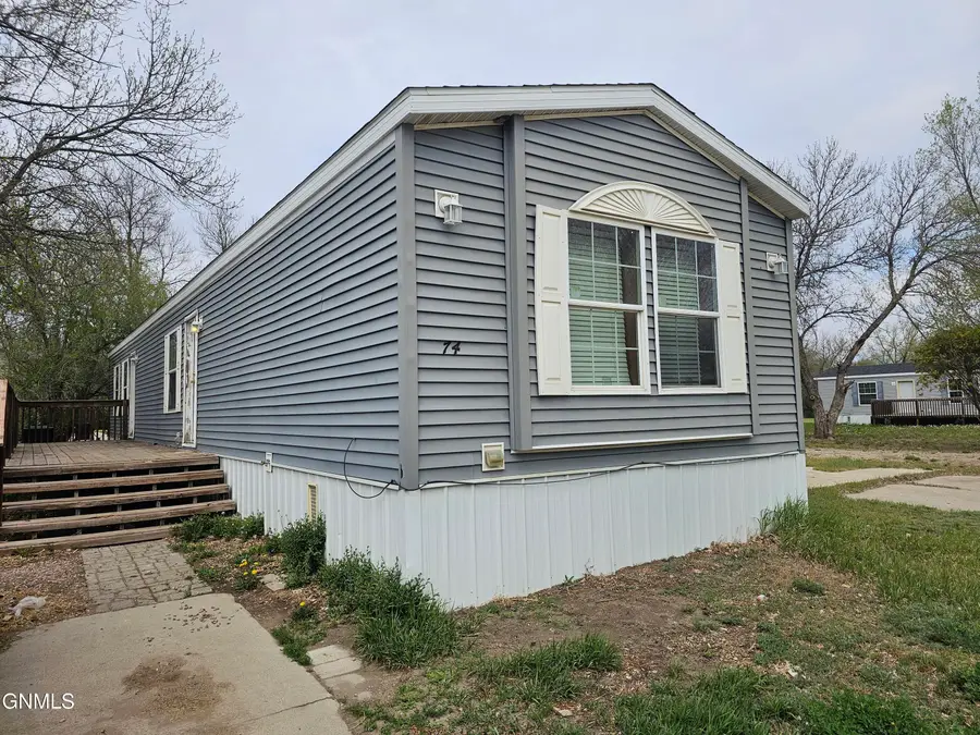 2600 University Avenue #74, Williston, ND 58801 - #2