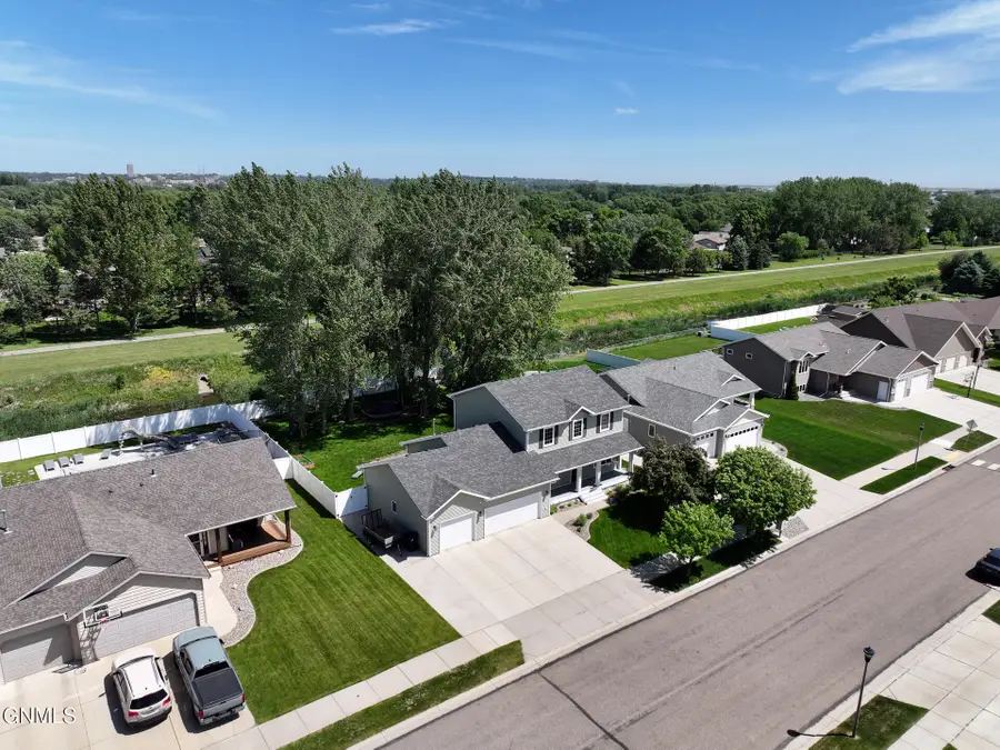 218 Marietta Drive, Bismarck, ND 58504 - #3