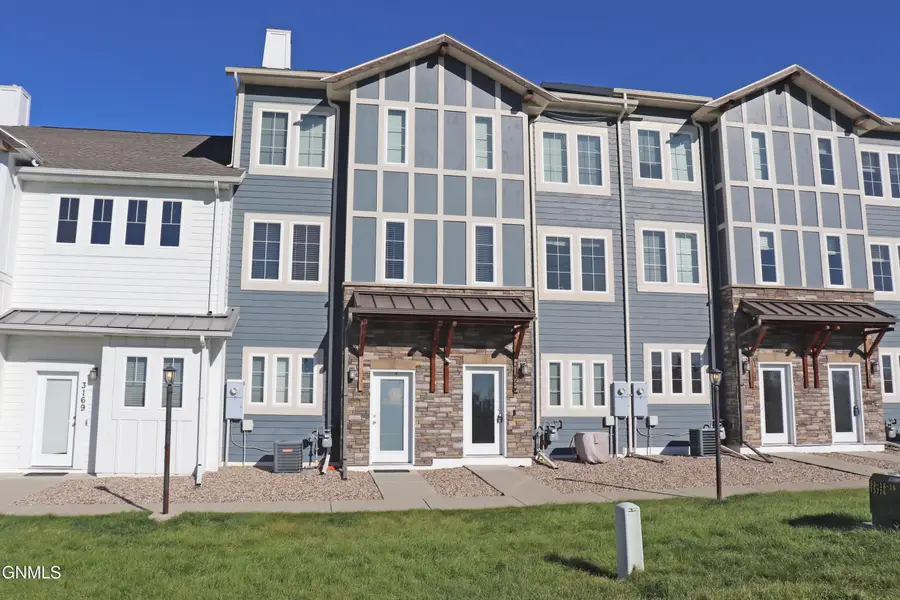 3165 Sullivan Loop, Lincoln, ND 58504 - #2