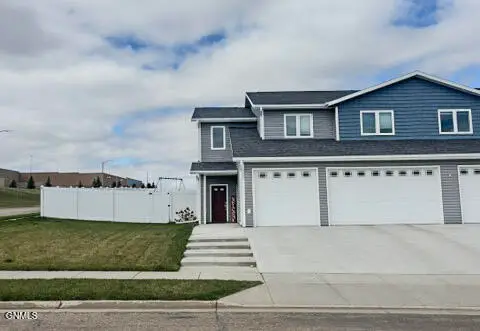 2501 6th Avenue Nw, Mandan, ND 58554 - #2