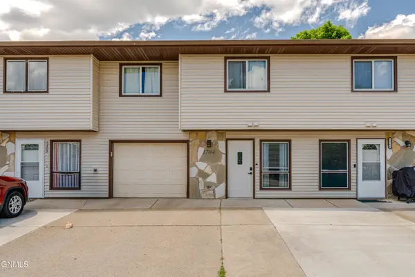 1704 19th Street, Bismarck, ND 58501