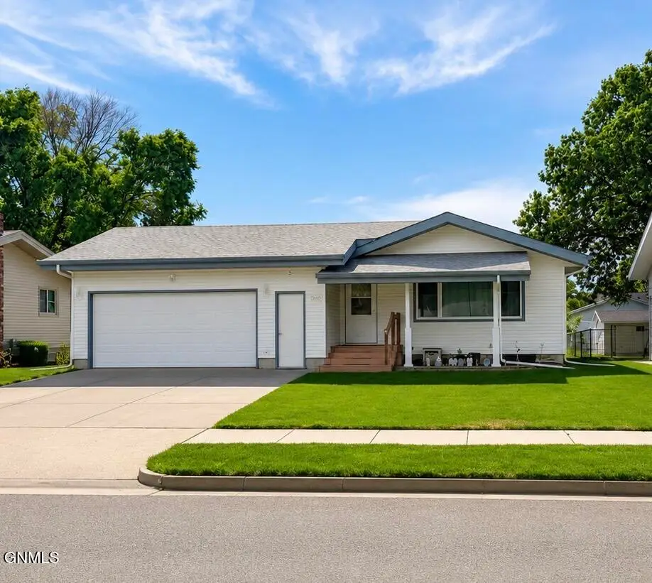 1302 7th Street, Bismarck, ND 58504 - #1