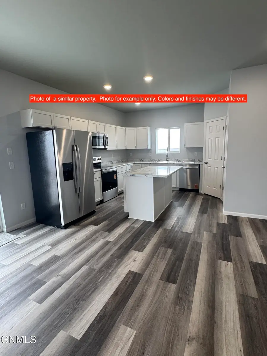 2902 29th Avenue W, Williston, ND 58801 - #2