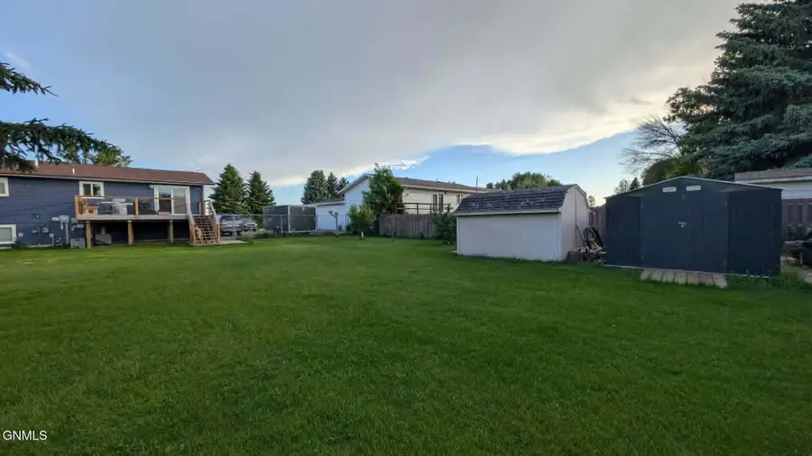 1807 14th Street Sw, Sidney, MT 59270 - #2