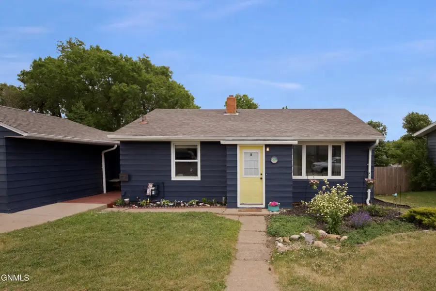 409 7th Street N, New Salem, ND 58563 - #2