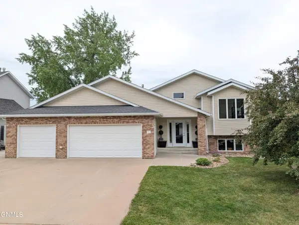 3409 Bay Shore Bend Se, Mandan, ND 58554