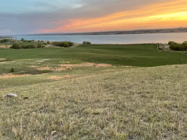 14 Oahe Links, Linton, ND 58552