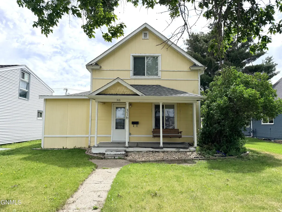 316 4th Avenue Ne, Jamestown, ND 58401 - #1