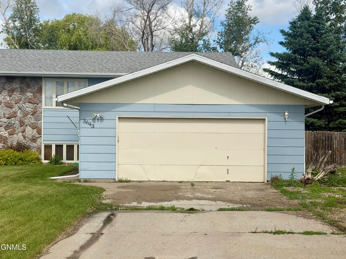3643 Regent Drive E, Bismarck, ND 58504 - #1