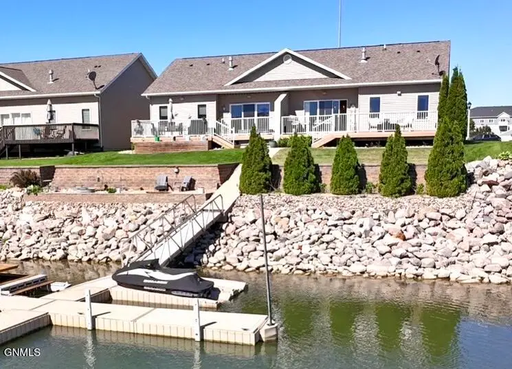 2208 Marina Road Se, Mandan, ND 58554 - #1