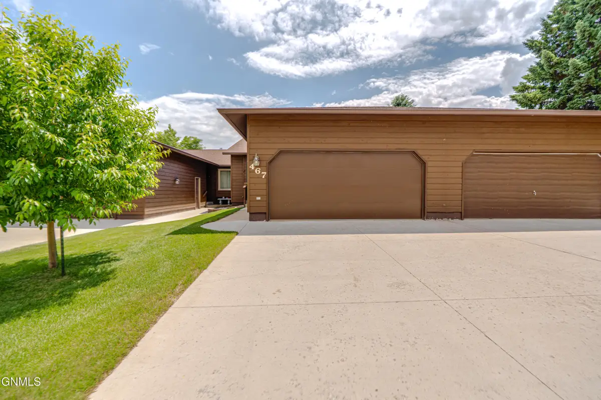 467 E Brandon Drive, Bismarck, ND 58503 - #1