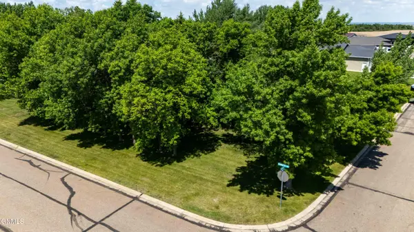104 Bookwalter Avenue, Wilton, ND 58579