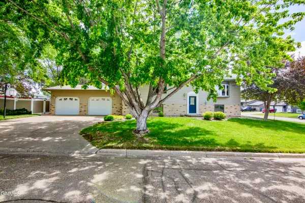 1000 1st Avenue Nw, Beulah, ND 58523