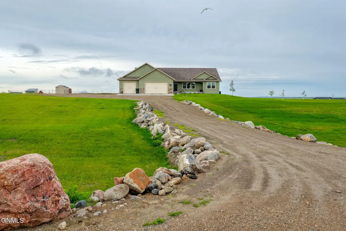14760 Lambert Street, Williston, ND 58801 - #1