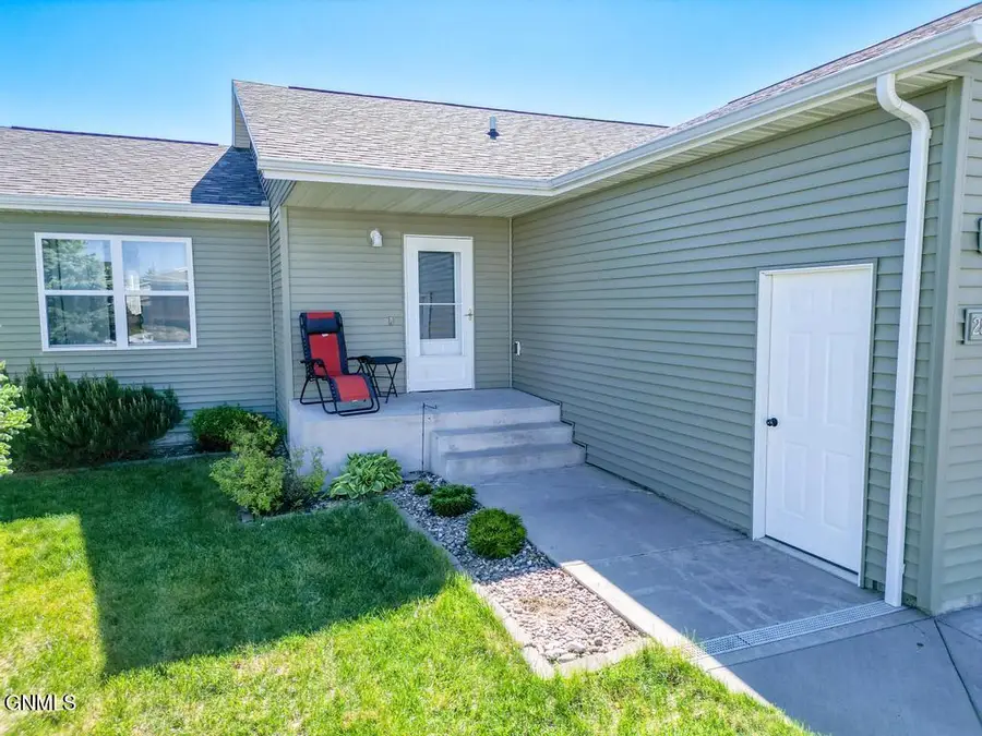 2849 Mcnally Street, Lincoln, ND 58504 - #3