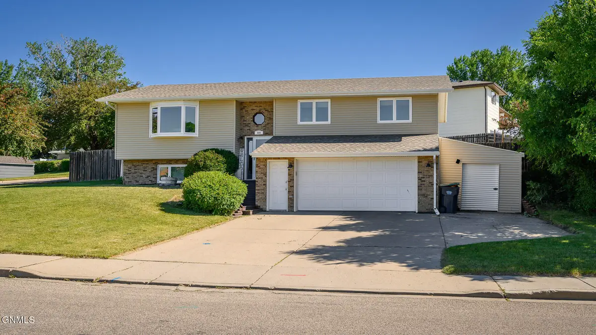 508 6th Avenue Ne, Mandan, ND 58554 - #1