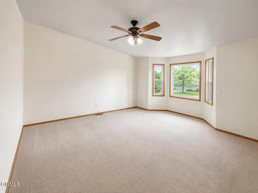 75 Weir Drive, Lincoln, ND 58504 - #3