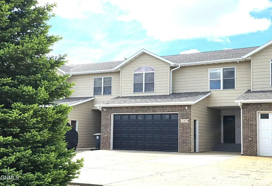 2207 2nd Street W, Dickinson, ND 58601 - #2