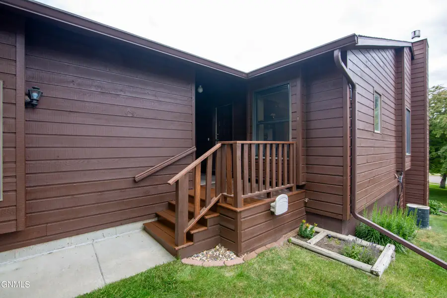443 E Brandon Drive, Bismarck, ND 58503 - #3