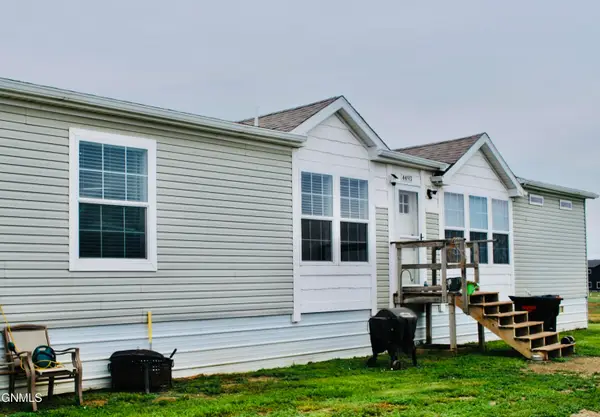4493 Wrangler Road, Mandan, ND 58554