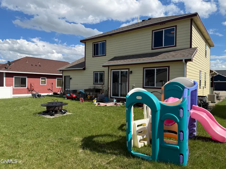 2714 Chokecherry Street, Williston, ND 58801 - #2