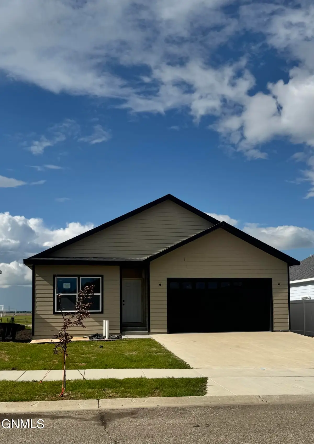 3408 36th Street W, Williston, ND 58801 - #1